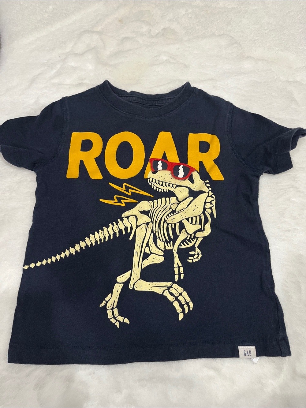 GAP Navy Short-Sleeve Tee with Yellow 'ROAR' and Cream Dino Skeleton